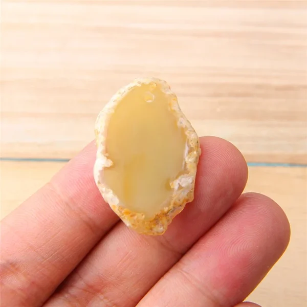 Clay Beads Kit with Natural Agate Slice Pendant - Image 6